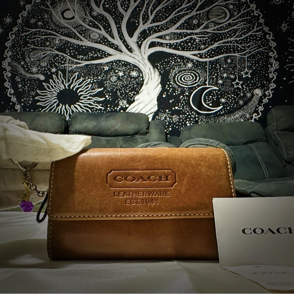 Vintage Coach clutch wallet 2004 year Brown Leather Wallet - Picture 4 of 17